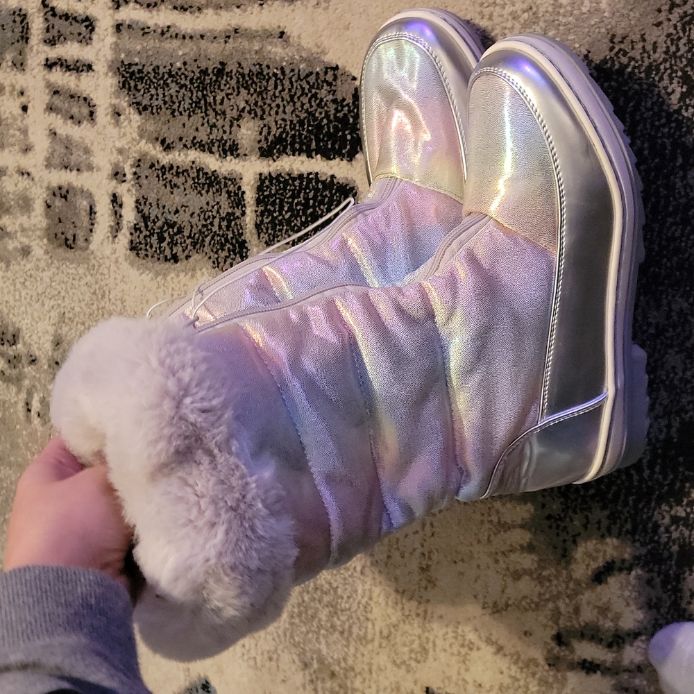New Girls justice boots 4/6m